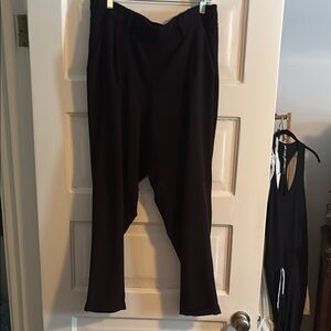 Cropped black torrid work pants size 1